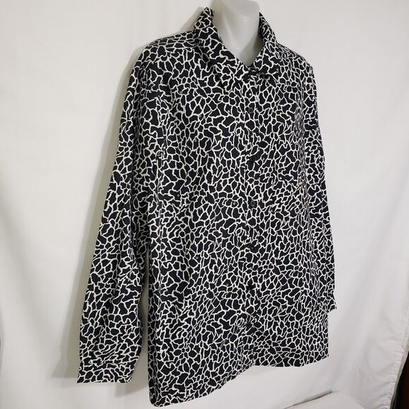Quacker Factory Women Shirt Large Animal Print Stretch Rhinestone Studded Pocket - Picture 4 of 12